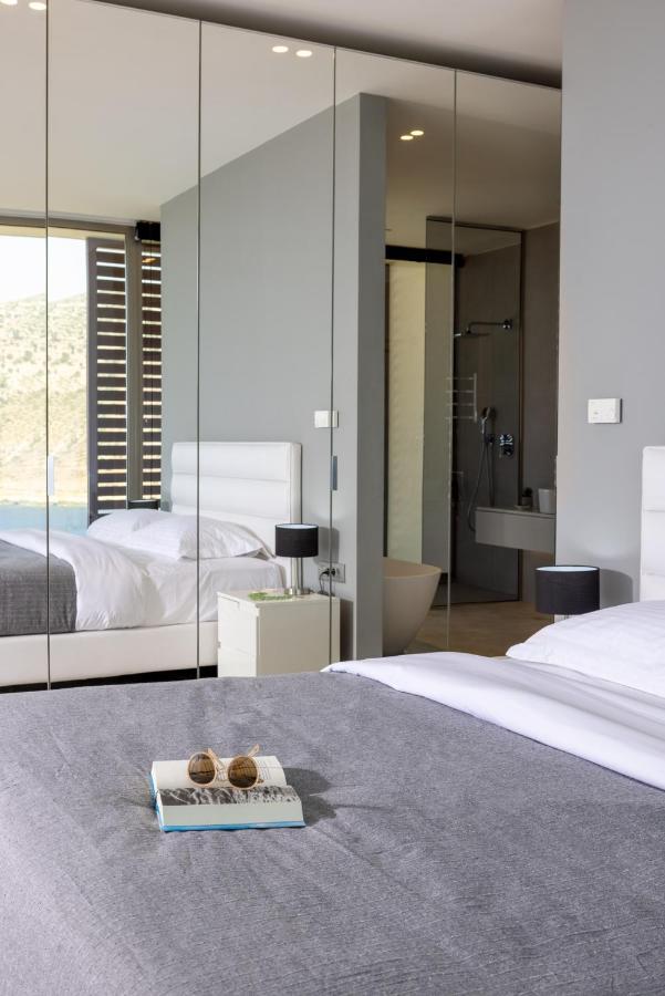Rock Bay Villas - Luxury Villas In Crete Agia Pelagia  Exterior photo